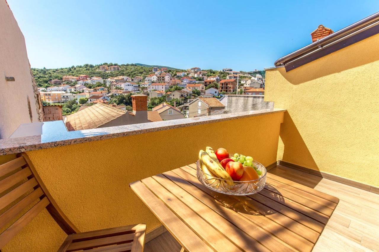 Tin 1 Apartment Vrbnik  Luaran gambar